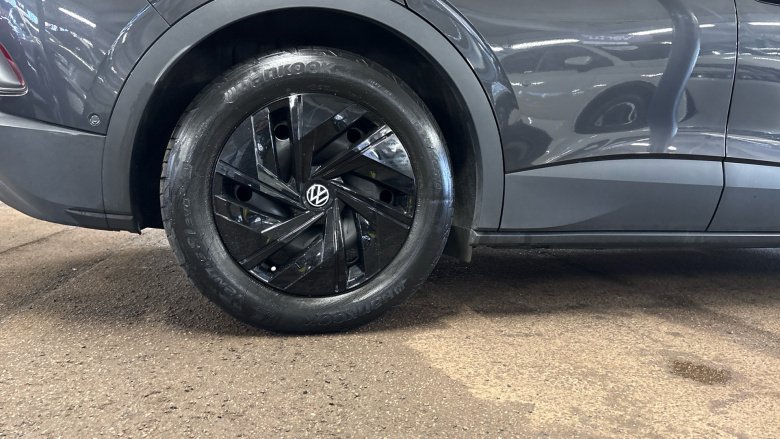 Volkswagen ID.4 109kW Life Pure 52kWh 5dr Auto Electric Estate